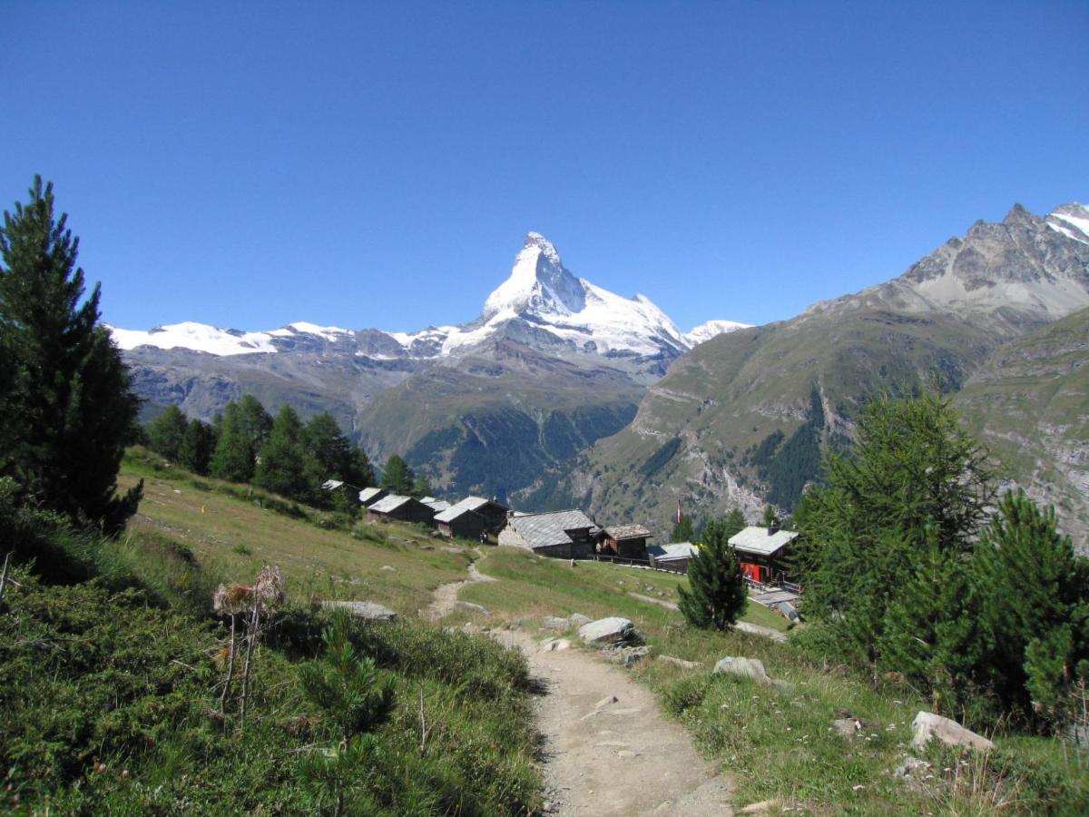 Apartment Haus Rollin By Interhome Zermatt Exterior foto